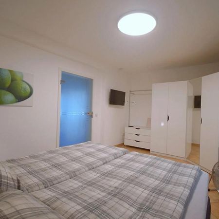 Ferienwohung Daheim Apartamento Bovenden Exterior foto